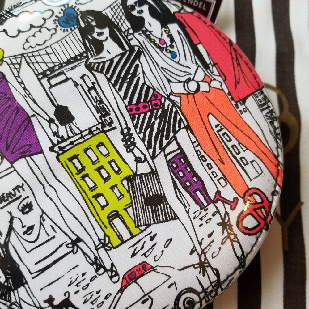 ❗Henri Bendel New York Girls' Jumbo Compact Mirror❗